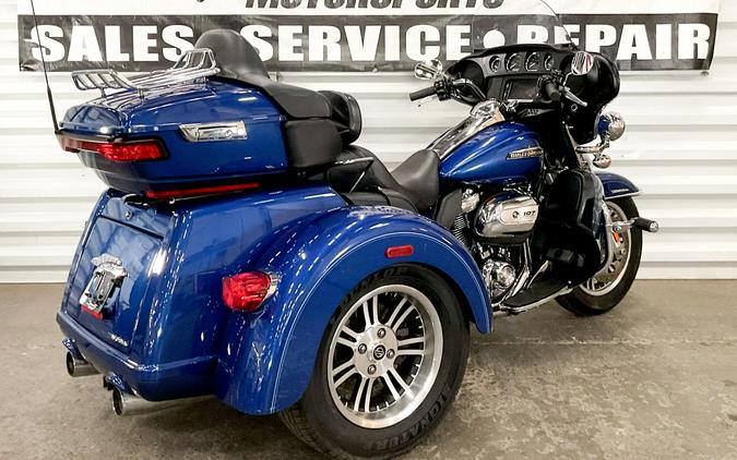 2017 Harley-Davidson Tri Glide® Ultra