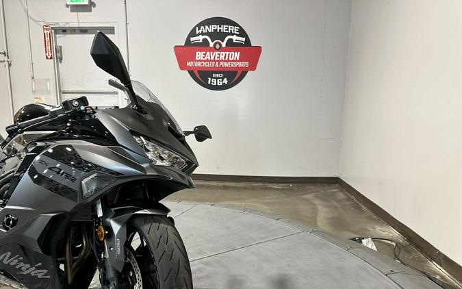 2026 Kawasaki Ninja® ZX™-4RR ABS