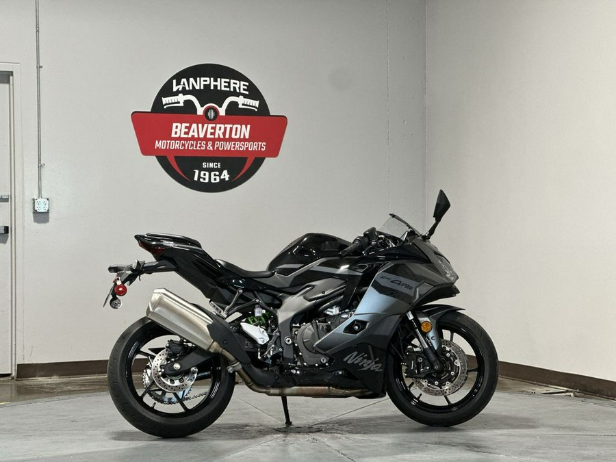 2026 Kawasaki Ninja® ZX™-4RR ABS