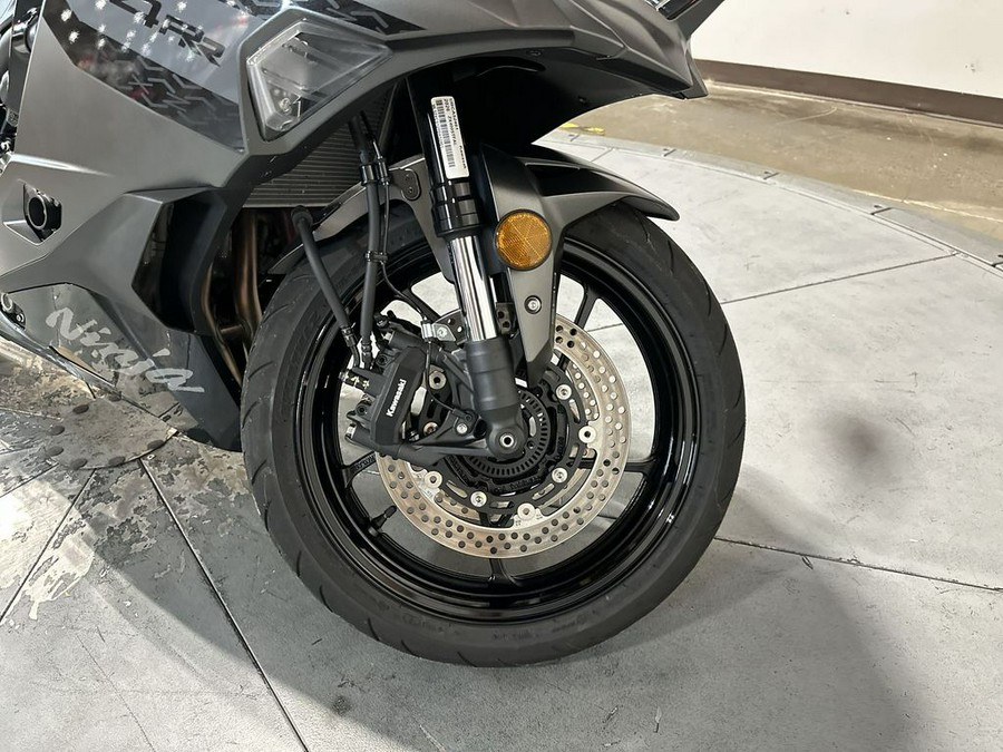2026 Kawasaki Ninja® ZX™-4RR ABS
