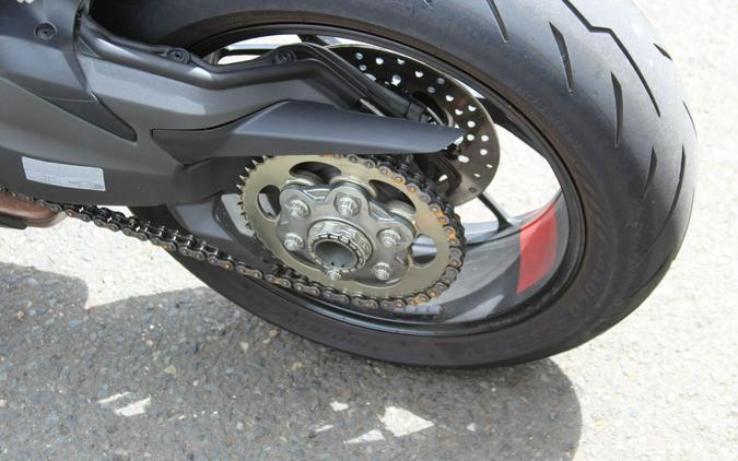 2024 Ducati Streetfighter V2