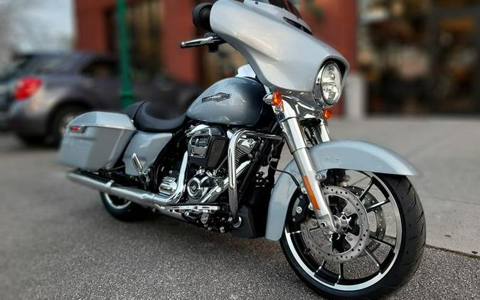 2023 Harley-Davidson® FLHX - Street Glide®