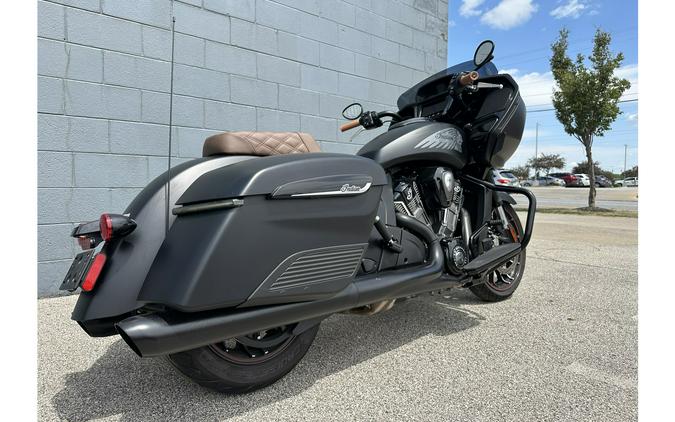 2022 Indian Motorcycle CHALLENGER DARK HORSE