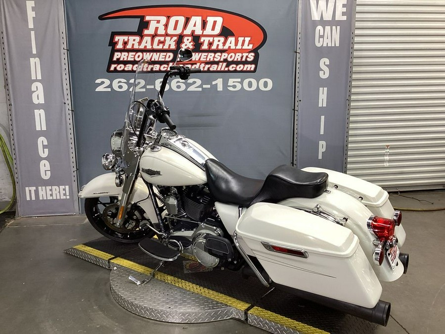 2015 Harley-Davidson® FLHR - Road King®