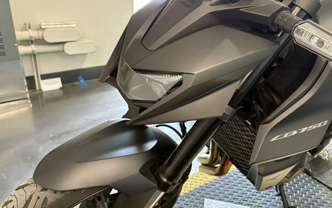 2025 Honda CB750 Hornet