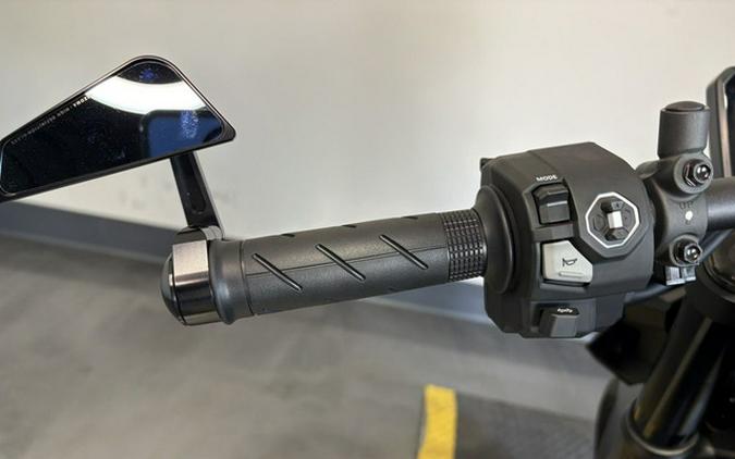 2025 Honda CB750 Hornet