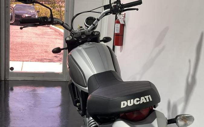 2018 Ducati Scrambler Icon Silver Ice