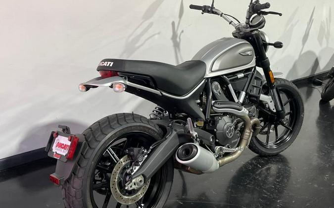 2018 Ducati Scrambler Icon Silver Ice