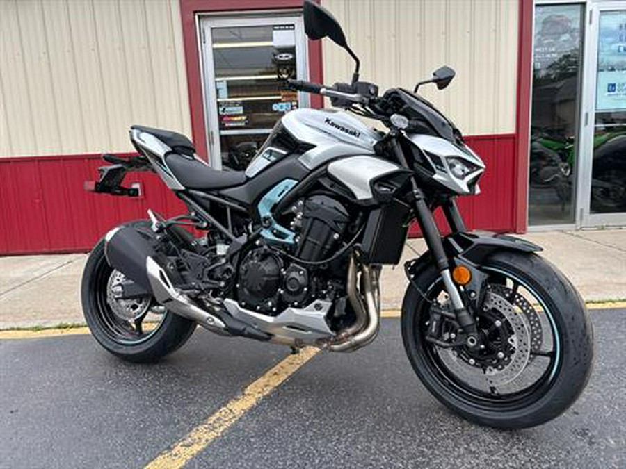 2025 Kawasaki Z900 ABS