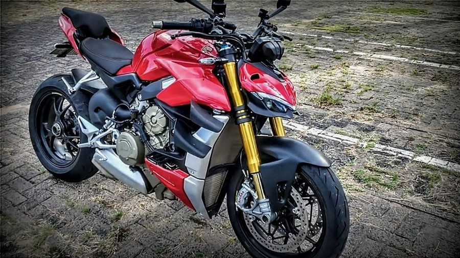 2025 Ducati Streetfighter V4 S Ducati Red