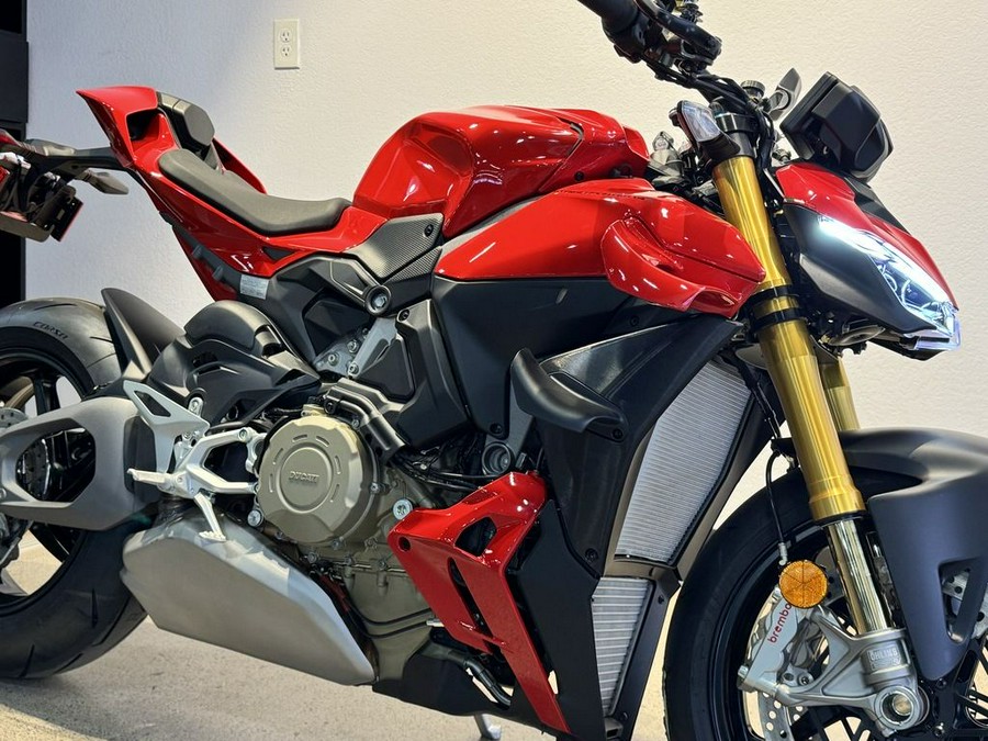 2025 Ducati Streetfighter V4 S Ducati Red