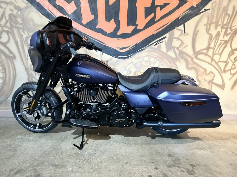 FLHX 2025 Street Glide™