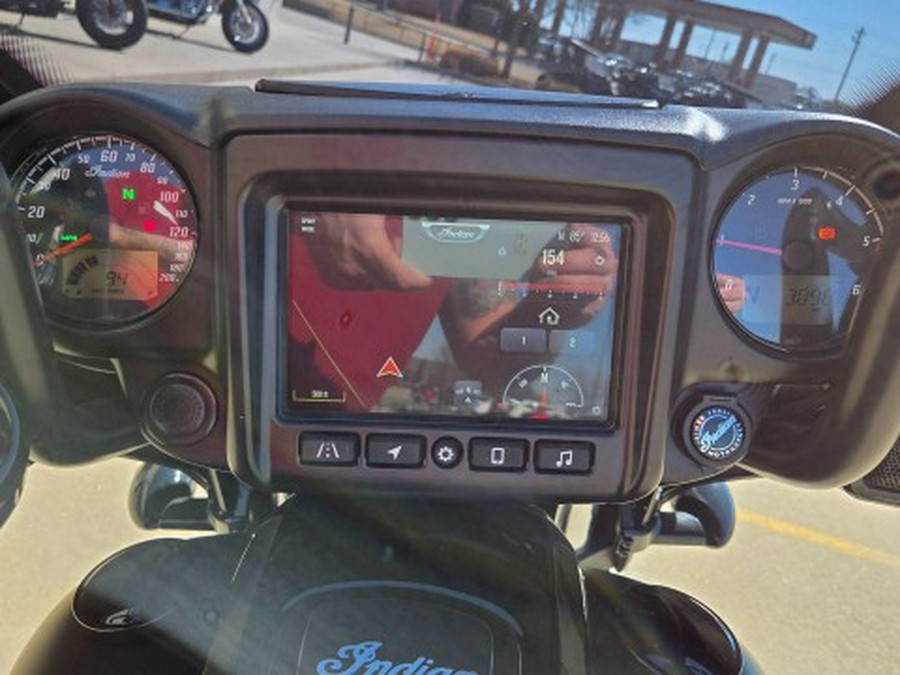 2021 Indian Motorcycle Chieftain® Dark Horse®