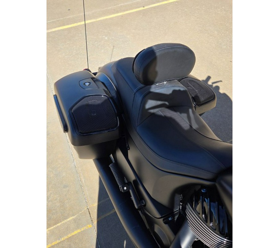 2021 Indian Motorcycle Chieftain® Dark Horse®