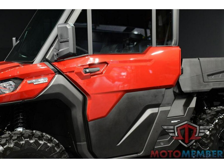 2025 Can-Am Defender 6x6 Limited HD10