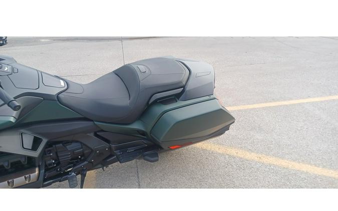 2024 Honda GOLDWING DCT