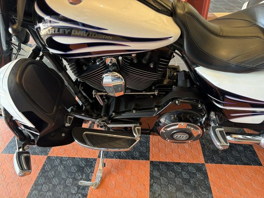 FLHXSE 2016 CVO™ Street Glide®