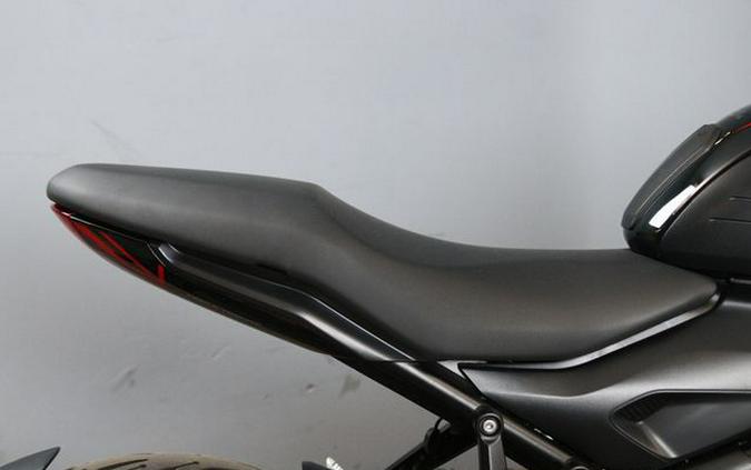2026 Triumph Trident 660 Triple Tribute