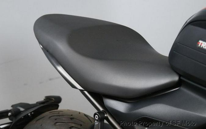 2026 Triumph Trident 660 Triple Tribute