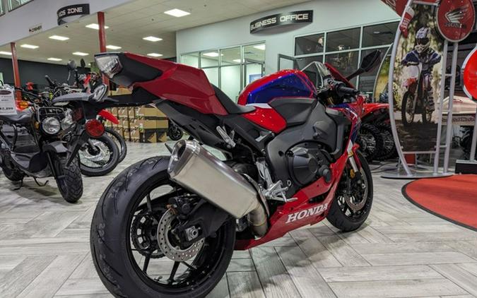 2023 Honda CBR1000RR ABS