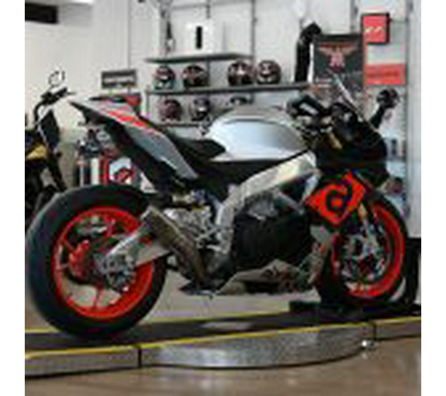 2018 Aprilia RSV4RR
