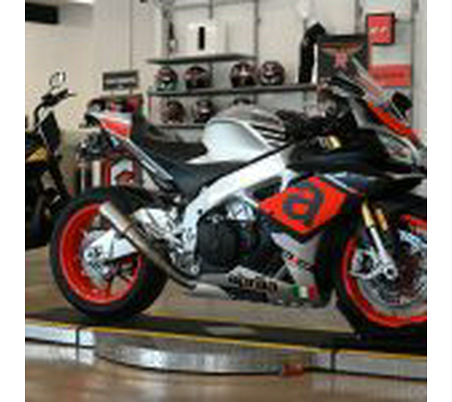 2018 Aprilia RSV4RR