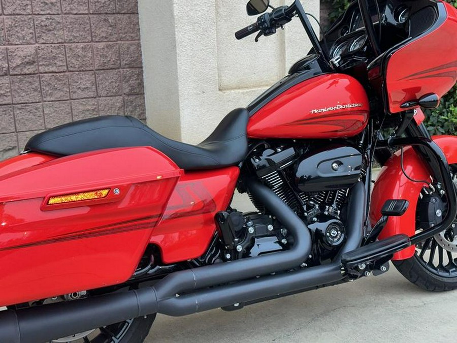 2017 Harley-Davidson® FLTRXS - Road Glide® Special