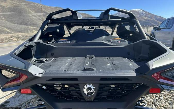 2026 Can-Am® Maverick R MAX X rc With Smart-Shox