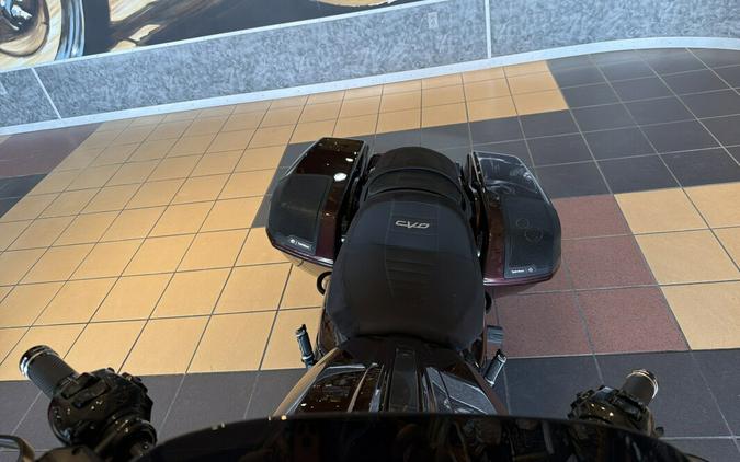 FLHXSE 2024 CVO™ Street Glide®