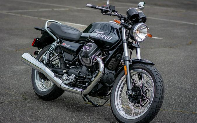 2023 Moto Guzzi V7 Special