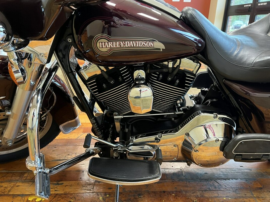 2006 Harley-Davidson Electra Glide Classic (Sold As Is)