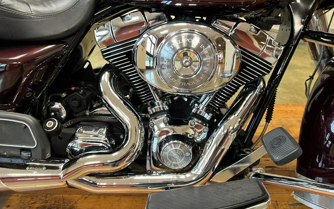 2006 Harley-Davidson Electra Glide Classic (Sold As Is)