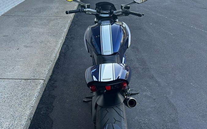 2013 Ducati Diavel Base