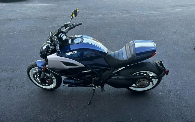 2013 Ducati Diavel Base