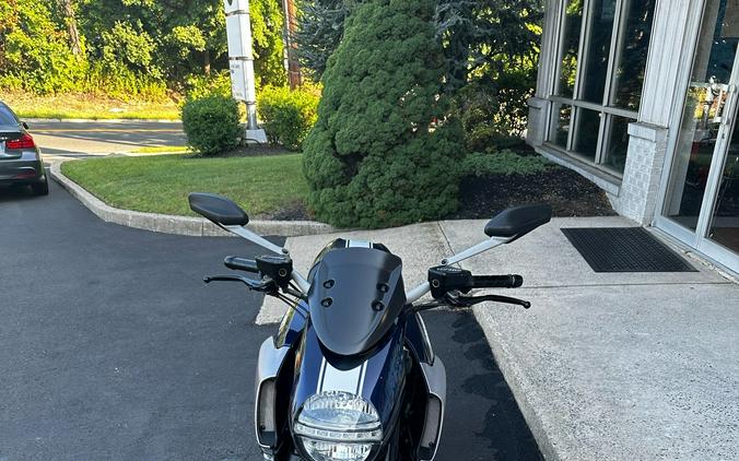 2013 Ducati Diavel Base