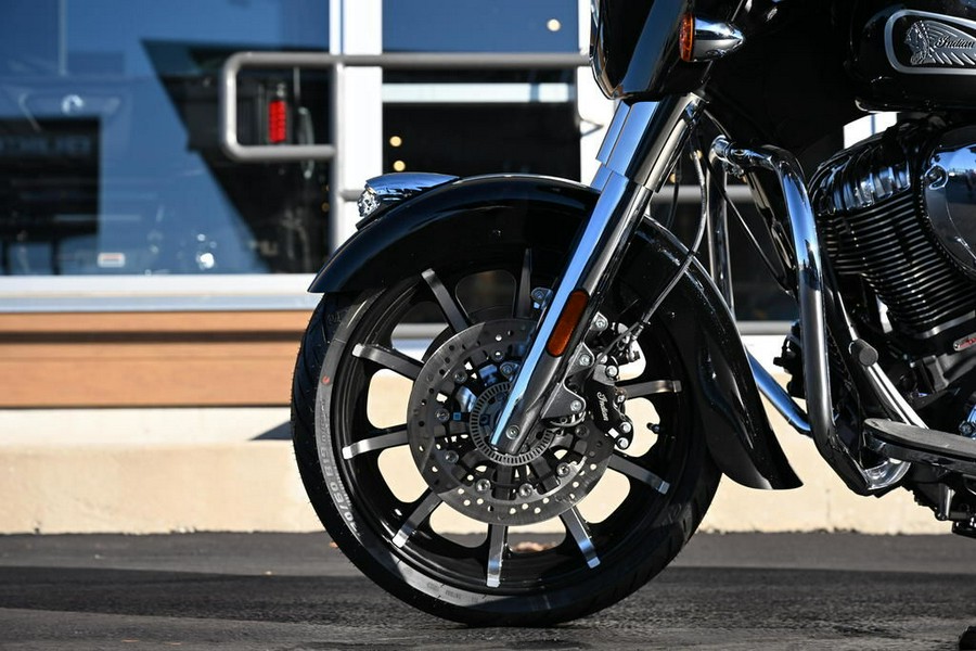 2024 Indian Motorcycle® Chieftain® Limited Black Metallic