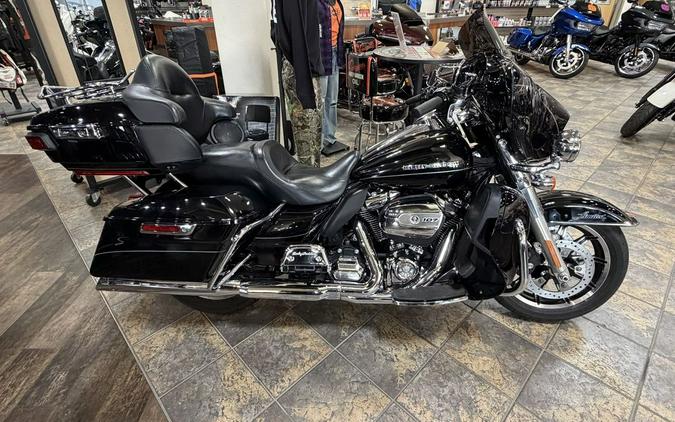 2017 Harley-Davidson® FLHTK - Ultra Limited