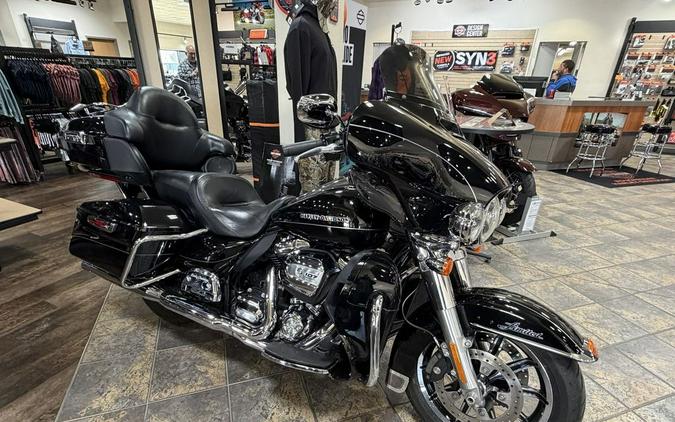 2017 Harley-Davidson® FLHTK - Ultra Limited