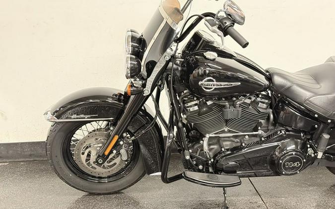 2020 Harley-Davidson Softail FLHC - Heritage Classic