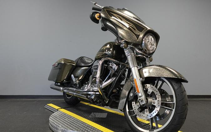 2016 Harley-Davidson Street Glide FLHXS