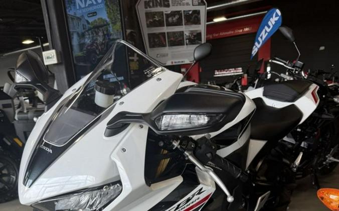 2026 Honda CBR1000RR Base