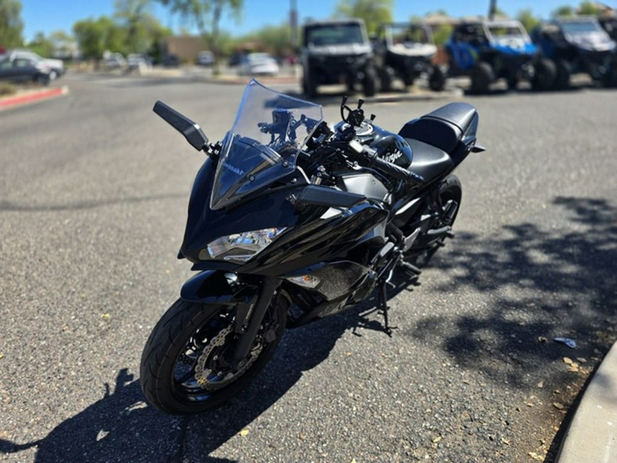 2019 Kawasaki Ninja 650 ABS Metallic Spark Black
