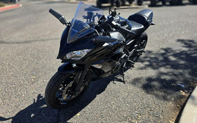 2019 Kawasaki Ninja 650 ABS Metallic Spark Black