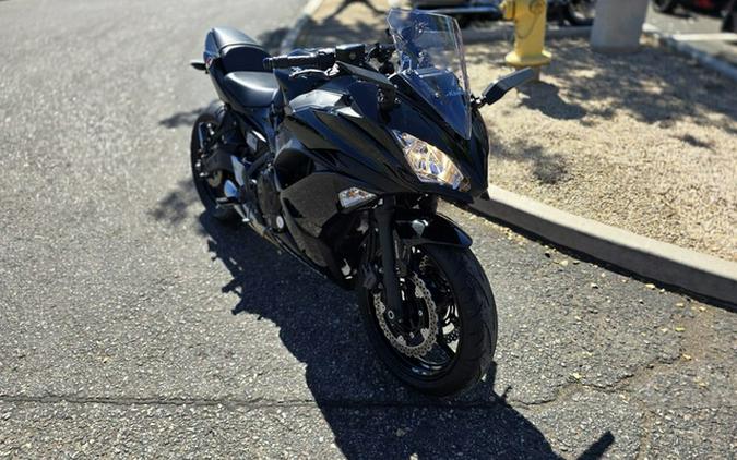 2019 Kawasaki Ninja 650 ABS Metallic Spark Black