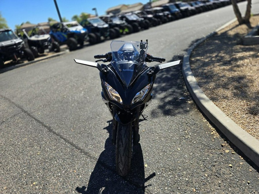 2019 Kawasaki Ninja 650 ABS Metallic Spark Black