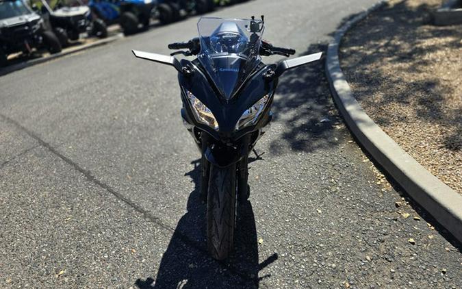 2019 Kawasaki Ninja 650 ABS Metallic Spark Black
