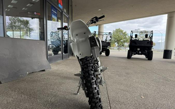 2026 Kawasaki KLX®140R L