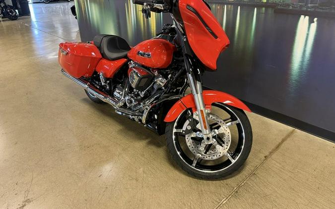 2026 Harley-Davidson Street Glide FLHX