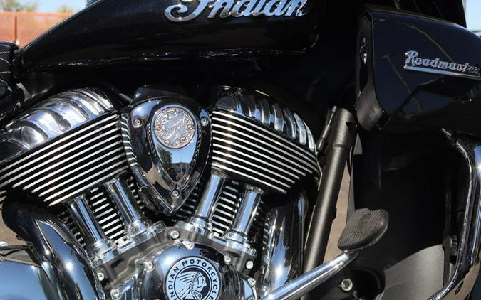 2022 Indian Roadmaster Black Metallic