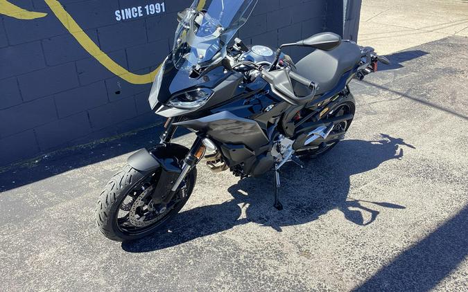 2026 BMW F 900 XR